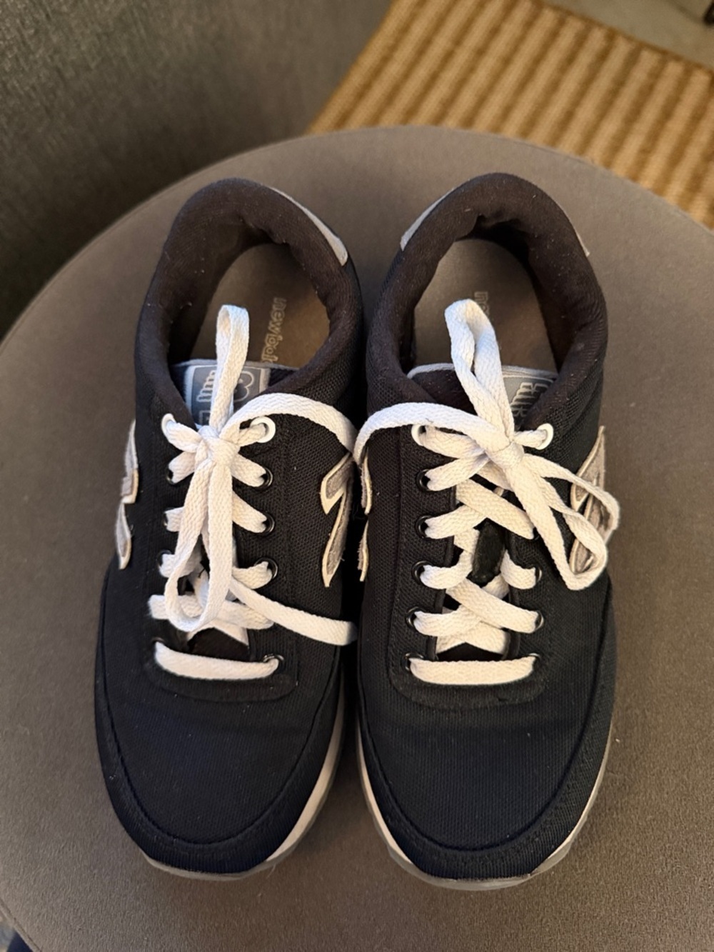 New Balance 501 Black & Grey Womens 7.5 Sneakers Running Athletisure - Picture 2 of 10